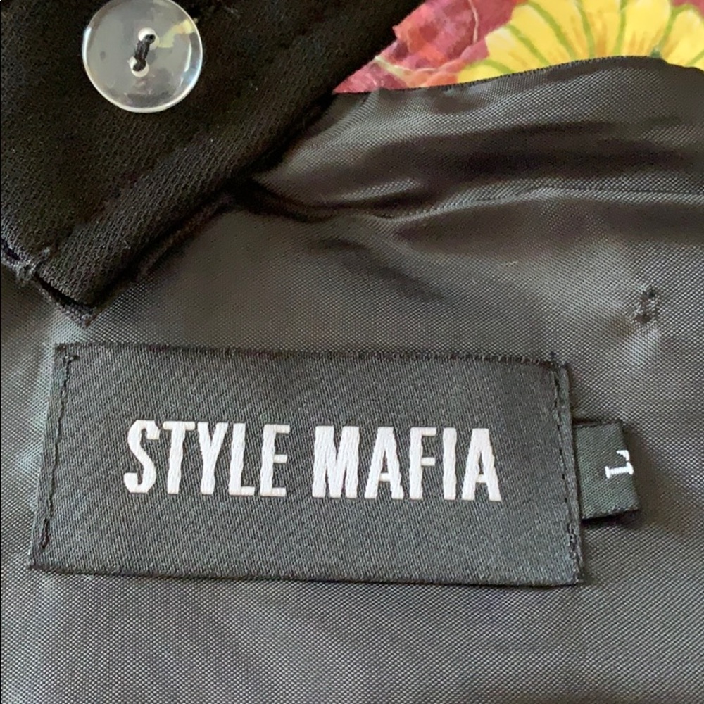 Top - Picture 7 of 8